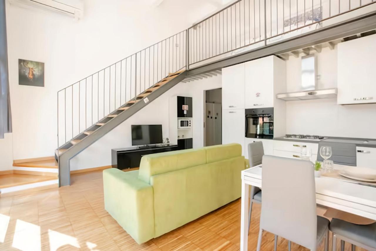 Luxury Loft A Milano - Design Esclusivo E Comfort Moderno Buitenkant foto
